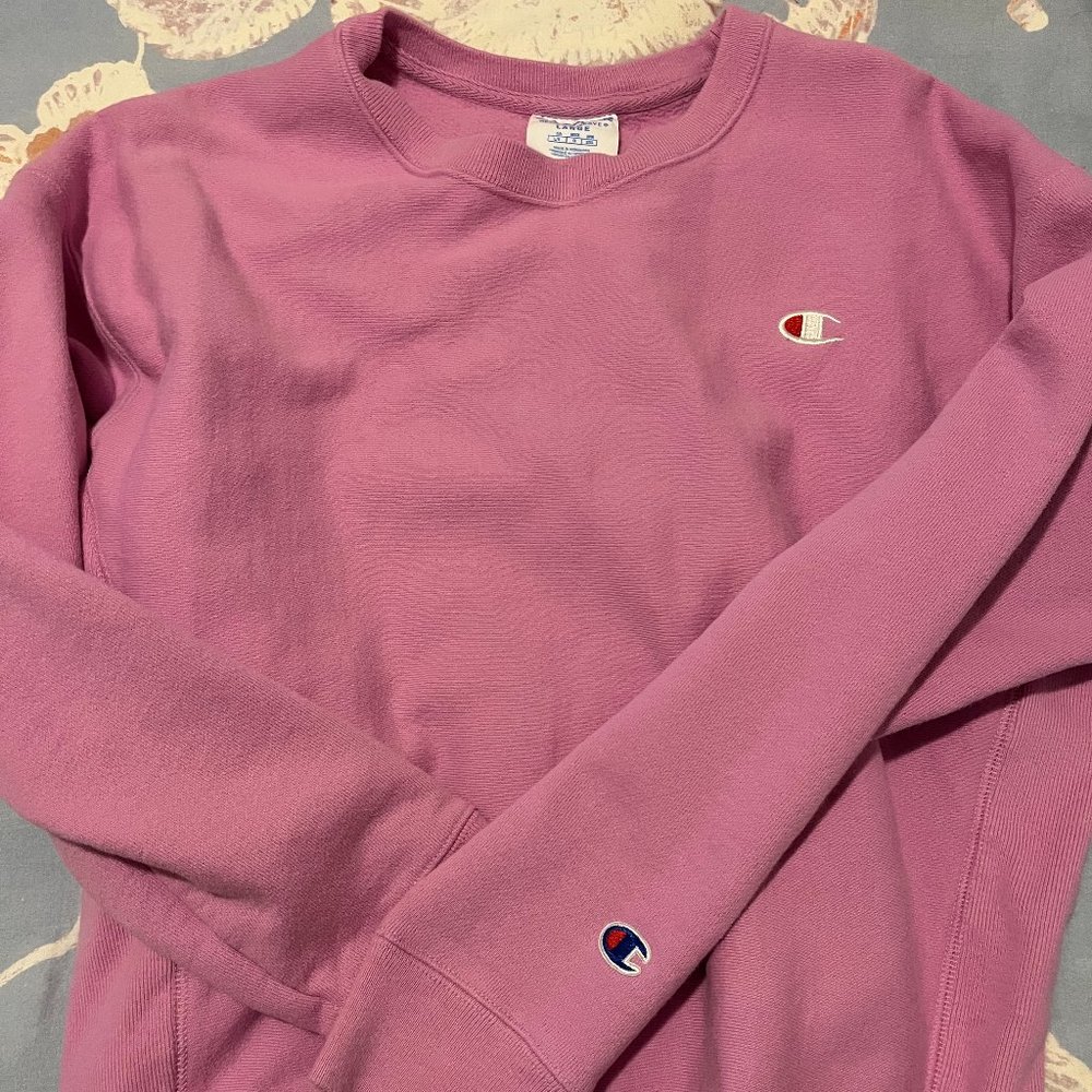Champion | Vintage Reverse Weave Crewneck Sweatshirt in Pink | Size L